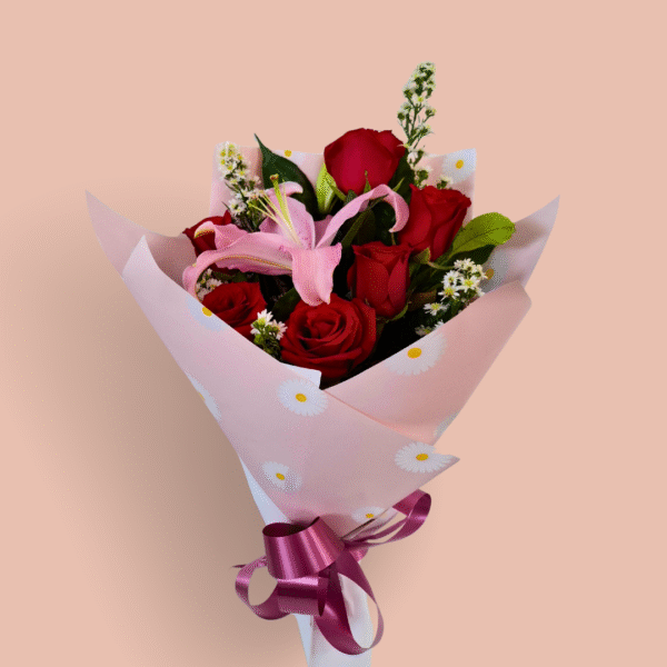 Romance de Aurora» – Rosas Rojas & Lirio Rosa